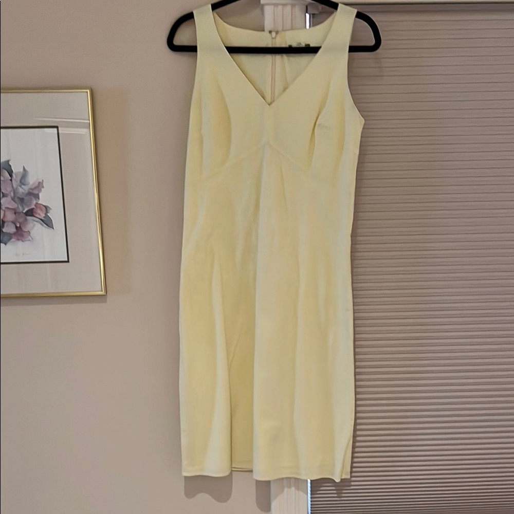 LAST CHANCE Elegant Yellow Sleeveless Dress